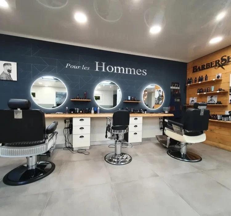 Photo du coin homme du salon